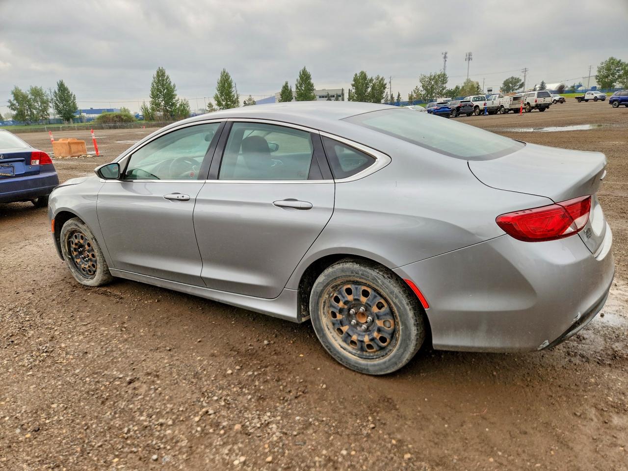 1C3CCCFB4GN181085 · 2016 CHRYSLER 200 · 2/12