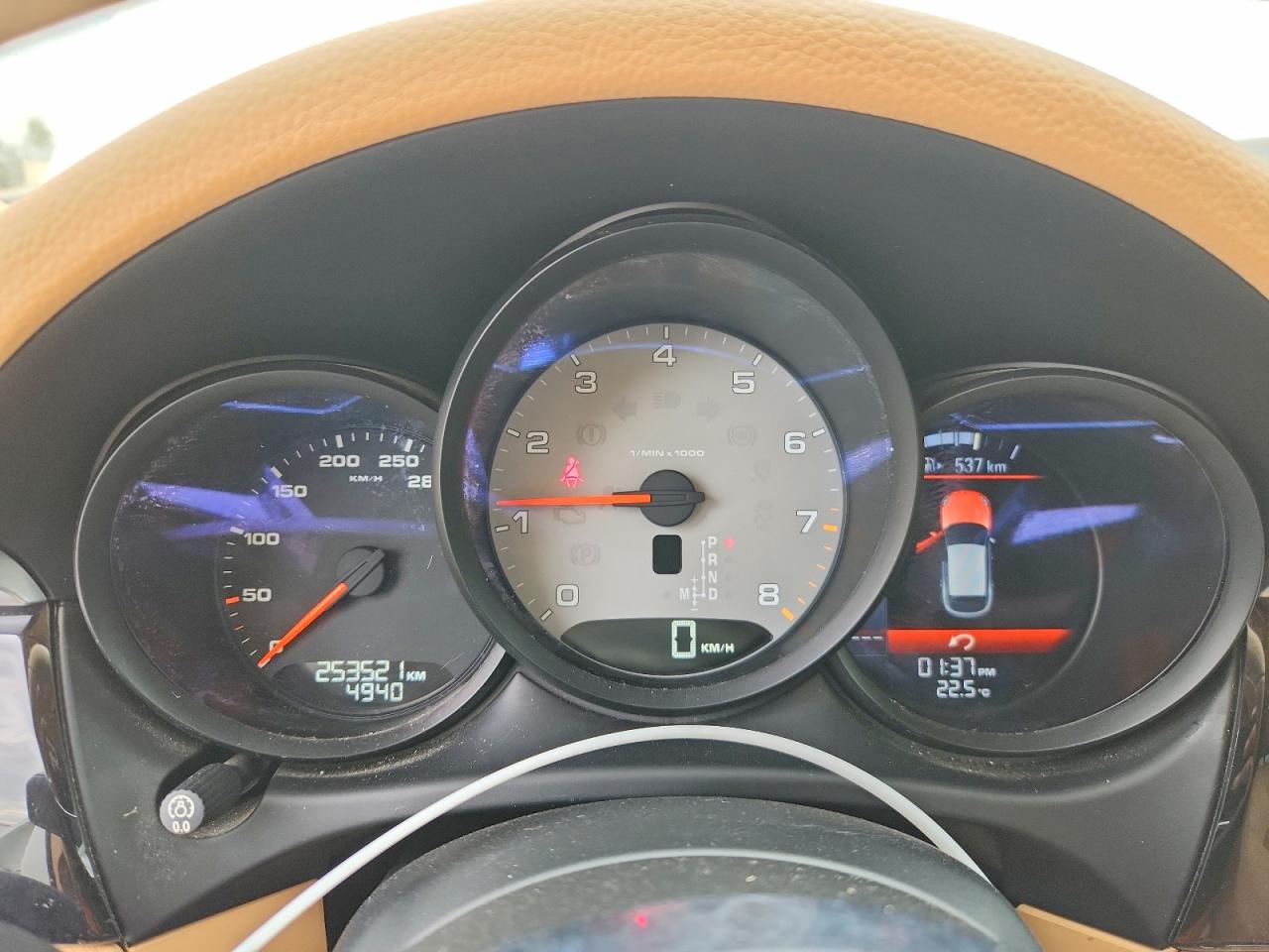 WP1AB2A55FLB60028 · 2015 PORSCHE MACAN · 9/12