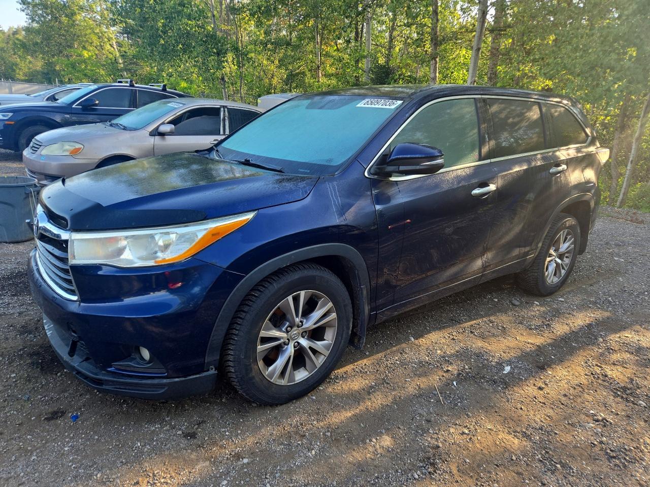 5TDBKRFH3FS084583 · 2015 TOYOTA HIGHLANDER