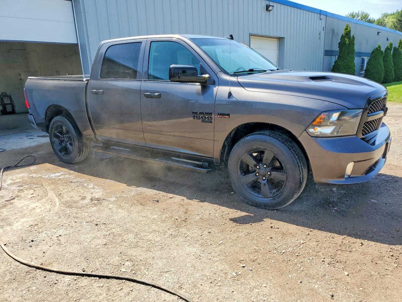 3C6RR7KT6MG615030 · 2021 RAM 1500 CLASSIC · 4/12