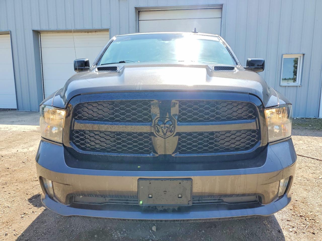 3C6RR7KT6MG615030 · 2021 RAM 1500 CLASSIC · 5/12