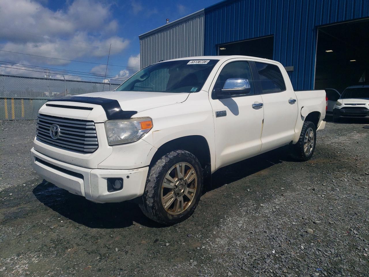 5TFAY5F11FX452887 · 2015 TOYOTA TUNDRA