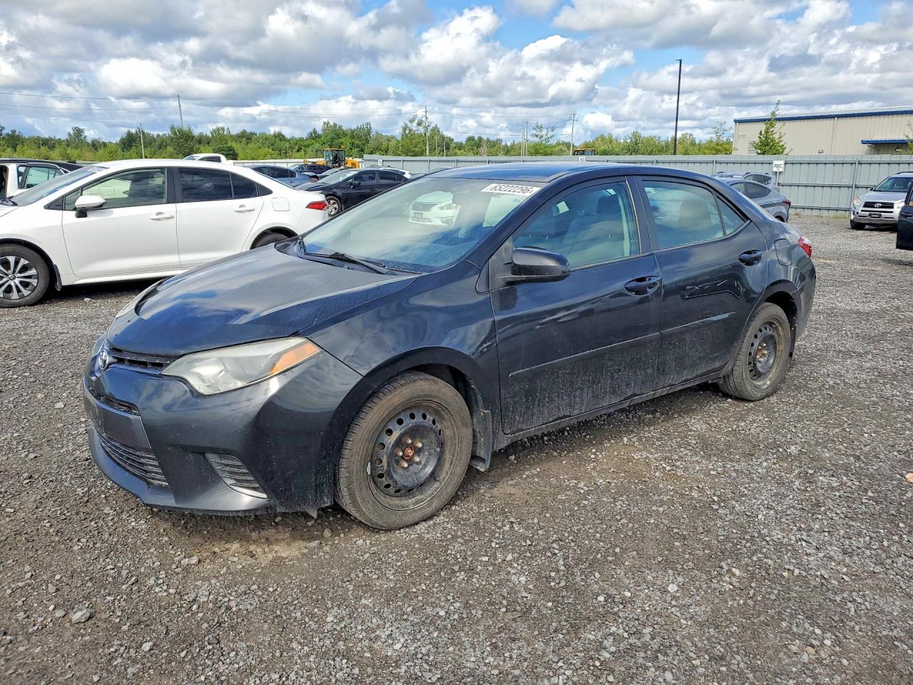 2015 TOYOTA COROLLA