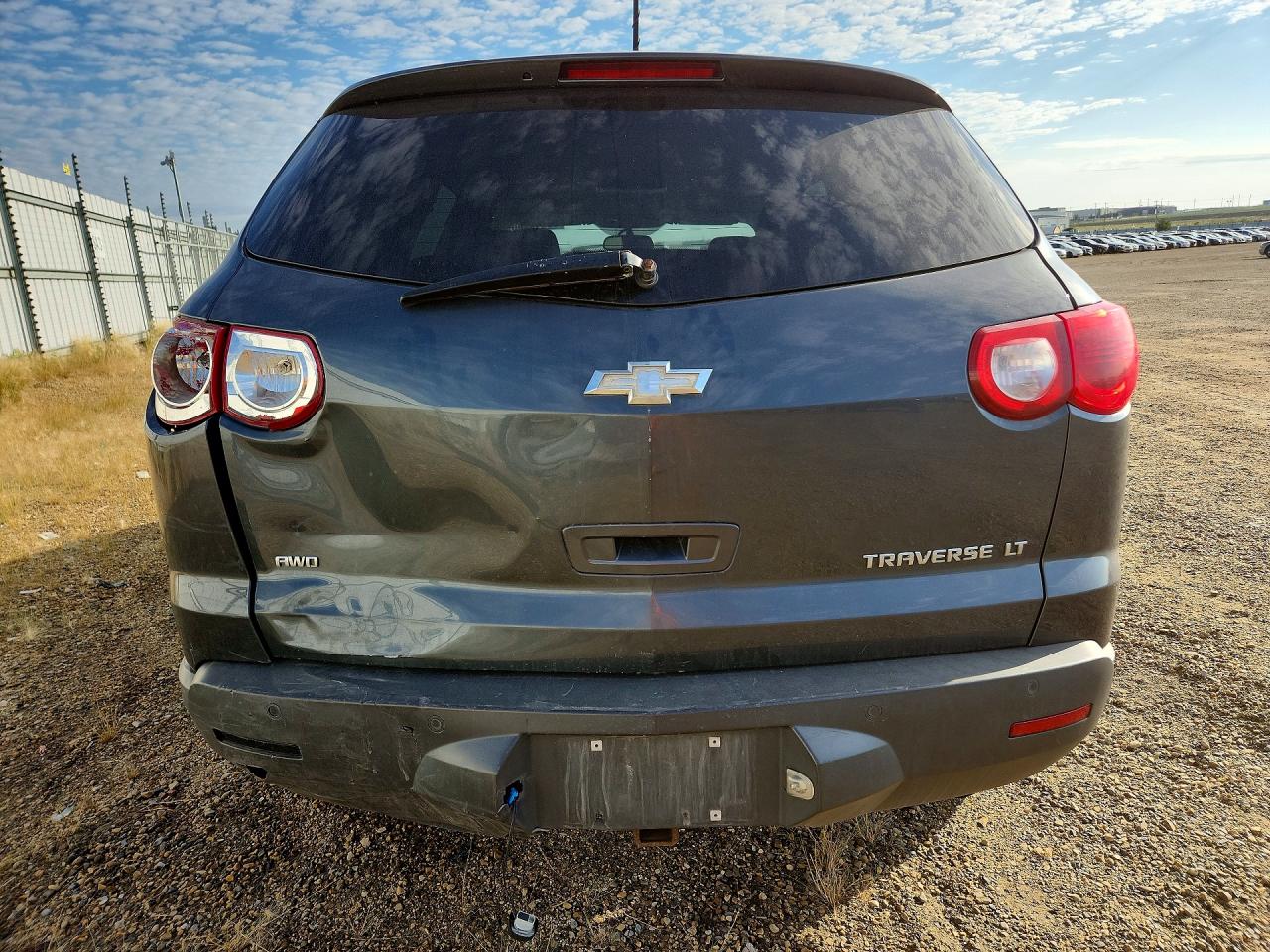 1GNLVFED2AJ237881 · 2010 CHEVROLET TRAVERSE · 6/13