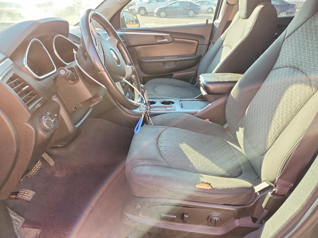 1GNLVFED2AJ237881 · 2010 CHEVROLET TRAVERSE · 7/13