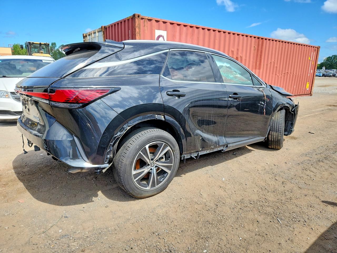 2T2BBMCA6RC038510 · 2024 LEXUS RX 350H · 3/14