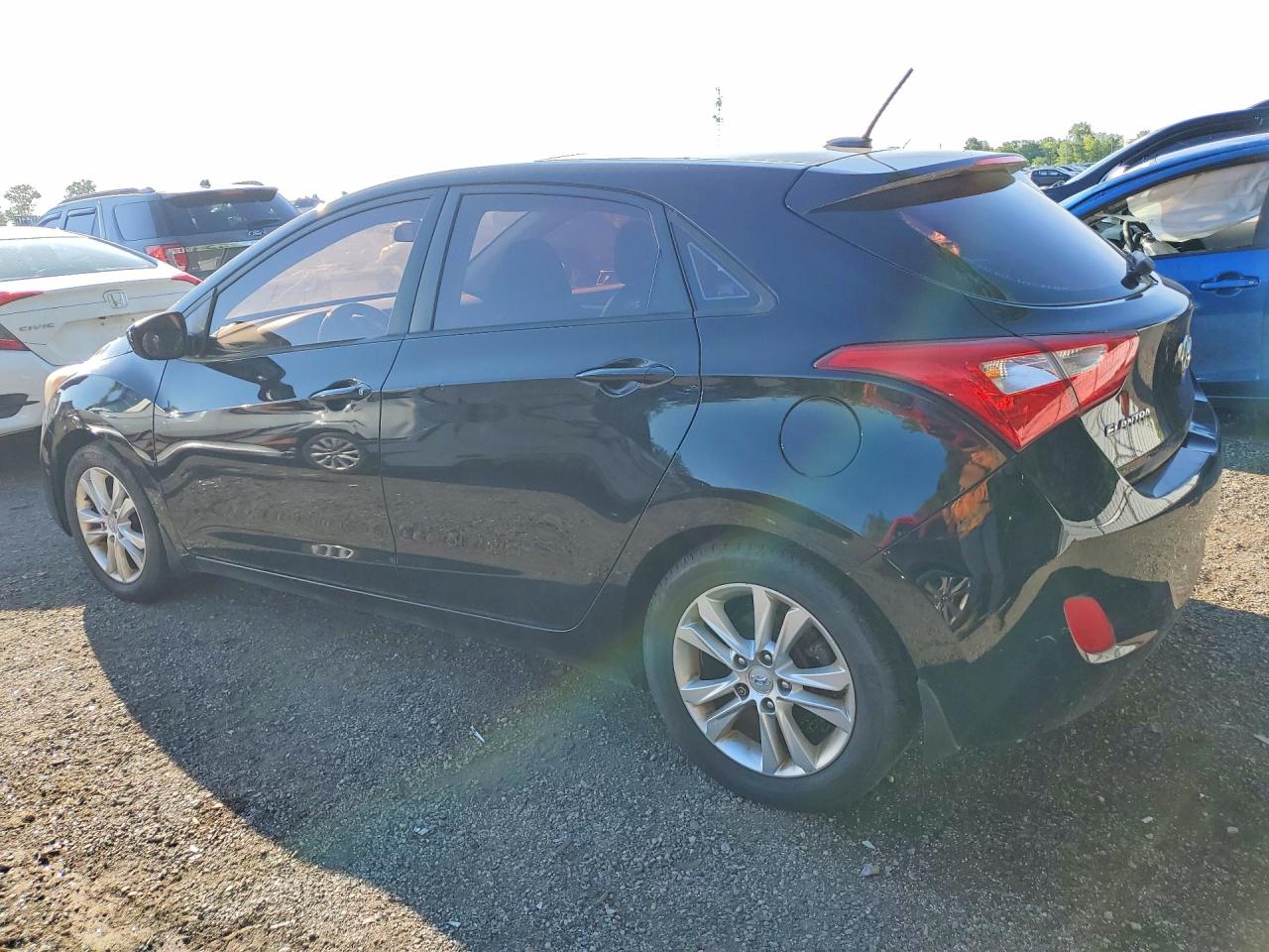 KMHD35LE0DU031675 · 2013 HYUNDAI ELANTRA GT · 2/12