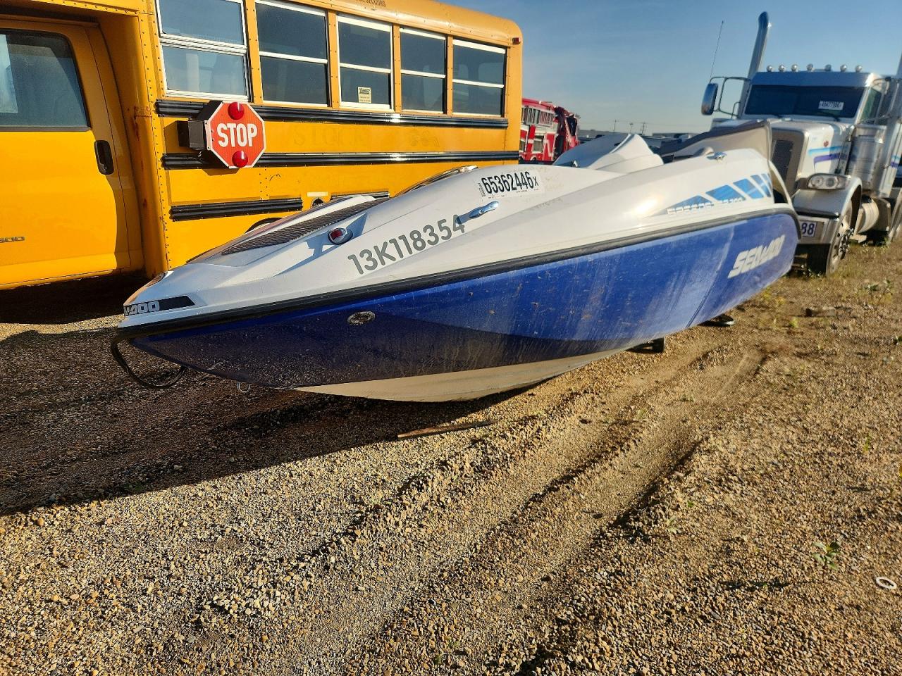 CEC63062F404 · 2004 SEA-DOO BOAT · 2/10