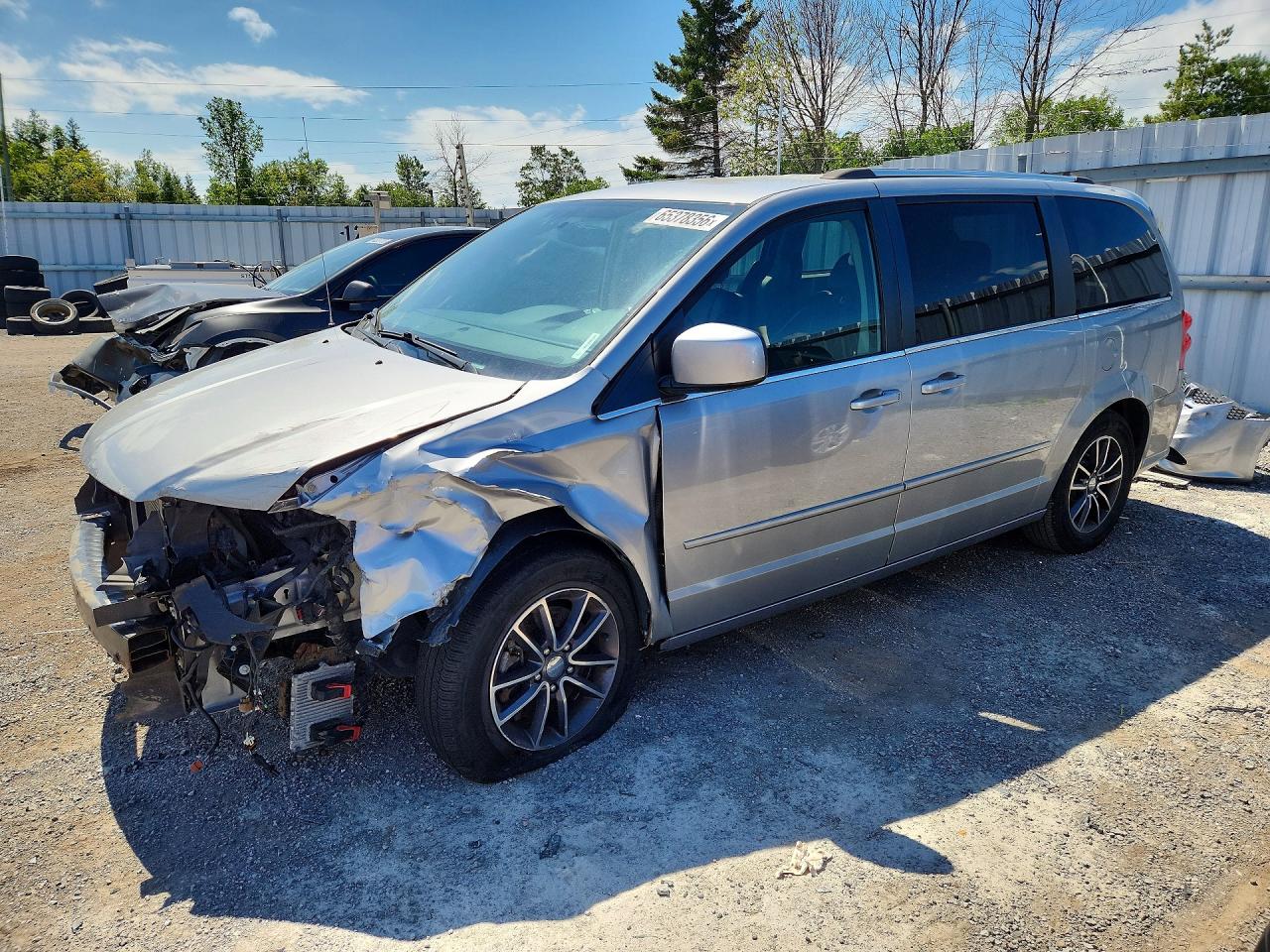2C4RDGBGXHR742583 · 2017 DODGE GRAND CARAVAN