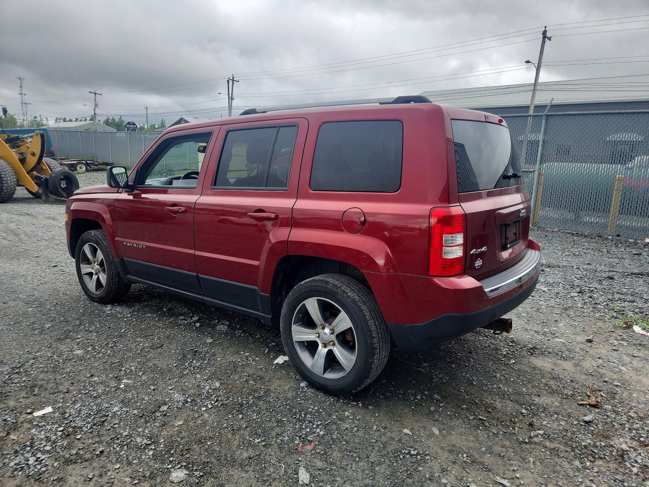 1C4NJRAB4HD208748 · 2017 JEEP PATRIOT · 2/13