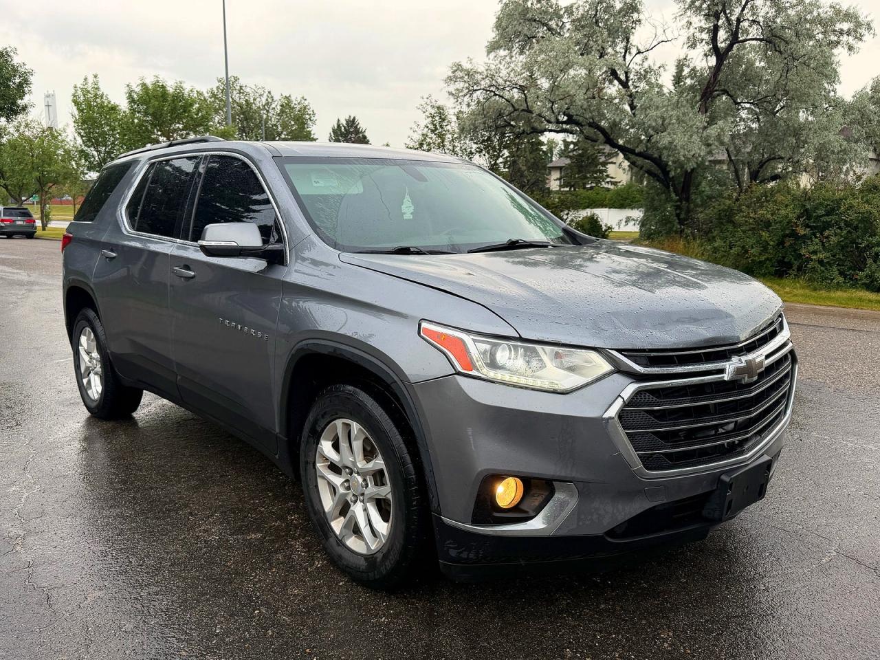 1GNEVGKW8KJ105259 · 2019 CHEVROLET TRAVERSE