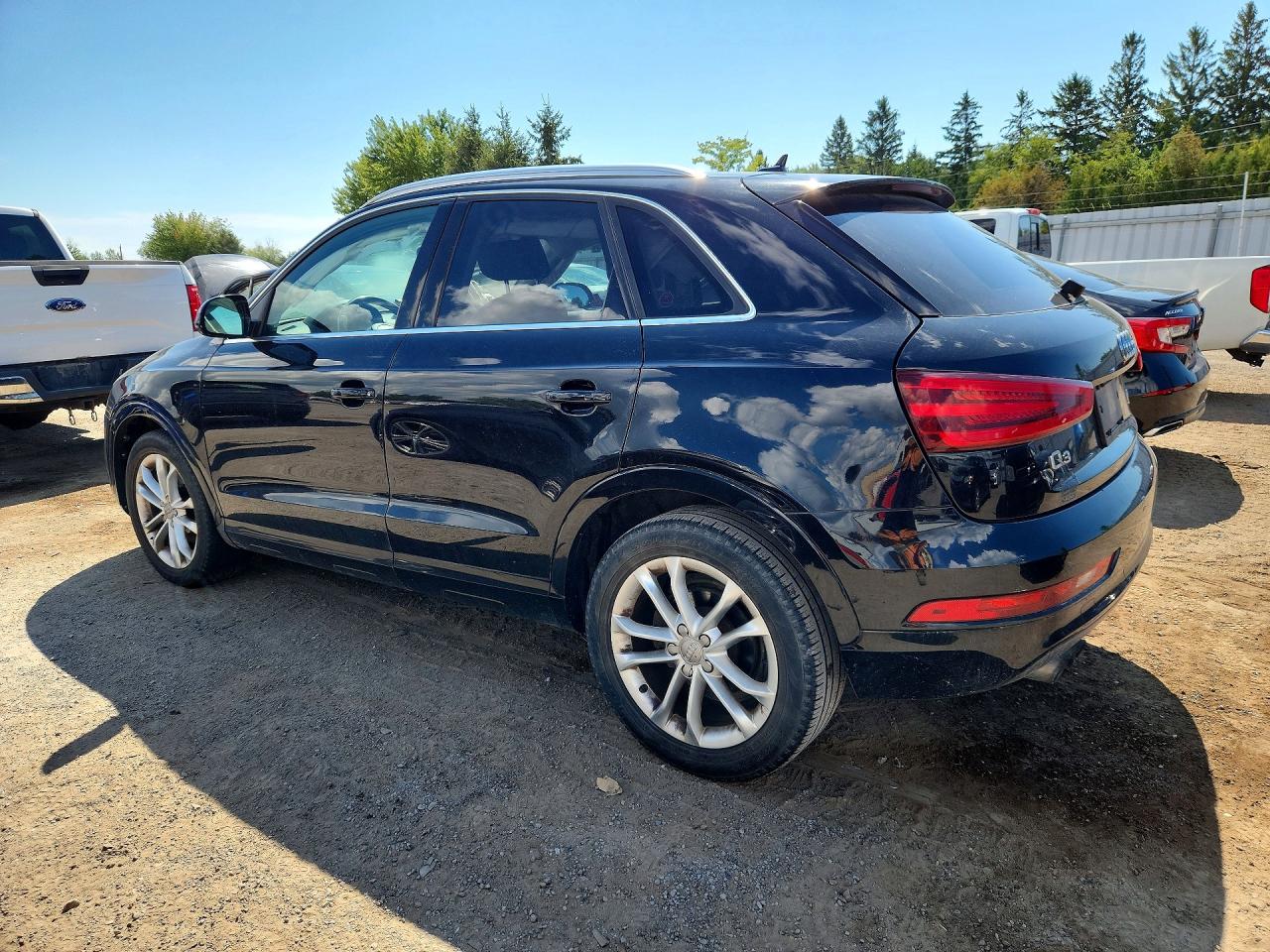 WA1GFEFS1FR000719 · 2015 AUDI Q3 · 2/13