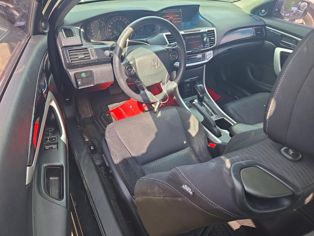 1HGCT1B74DA800032 · 2013 HONDA ACCORD · 8/12