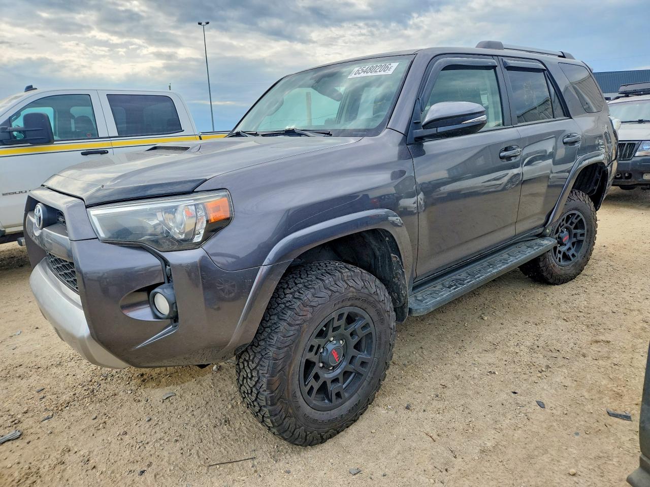 JTEBU5JR6G5373303 · 2016 TOYOTA 4RUNNER