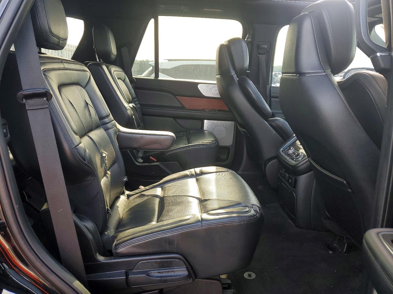 5LMJJ2LT5LEL10938 · 2020 LINCOLN NAVIGATOR · 11/14