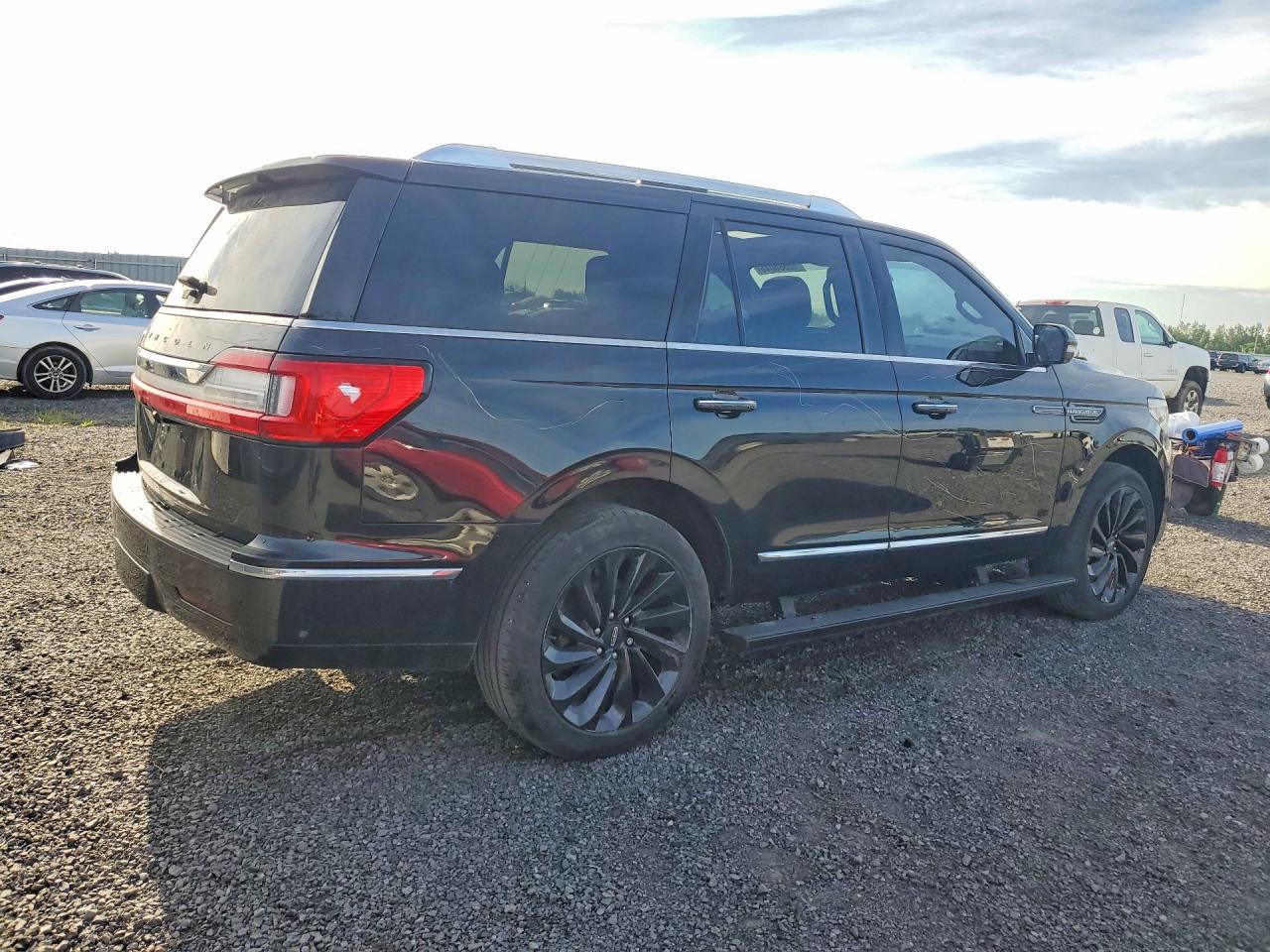5LMJJ2LT5LEL10938 · 2020 LINCOLN NAVIGATOR · 3/14