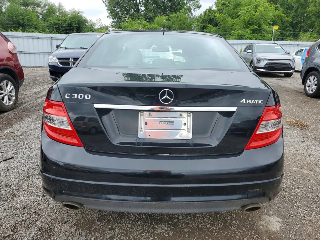 WDDGF8BB4AF463726 · 2010 MERCEDES-BENZ C · 6/12
