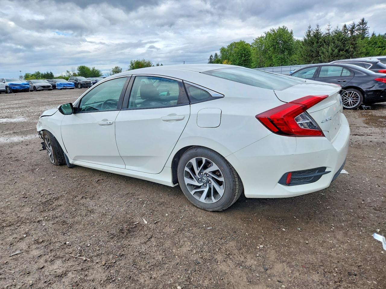 2HGFC2F81HH024083 · 2017 HONDA CIVIC · 2/13