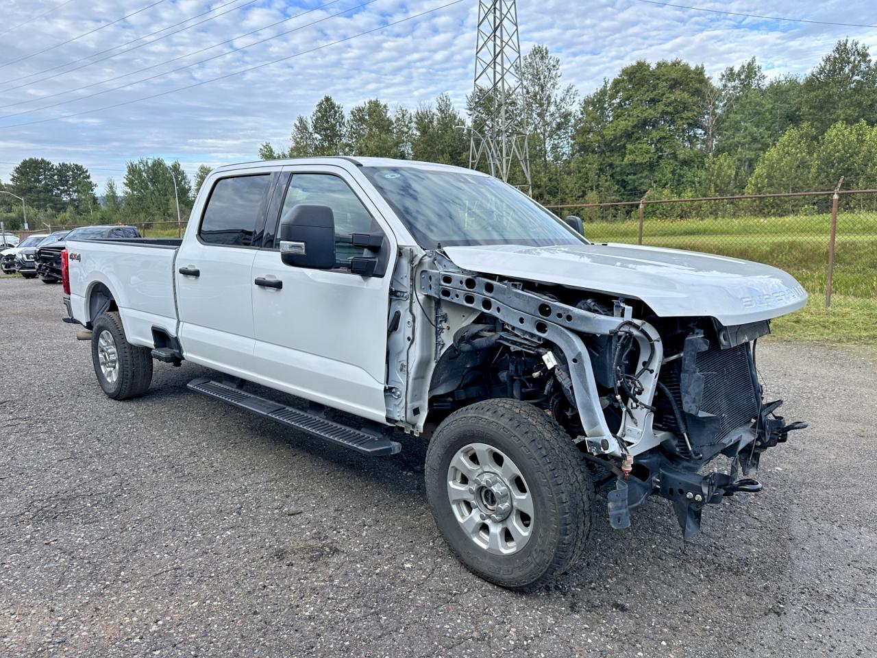 1FT7W2BA0REE04348 · 2024 FORD F250