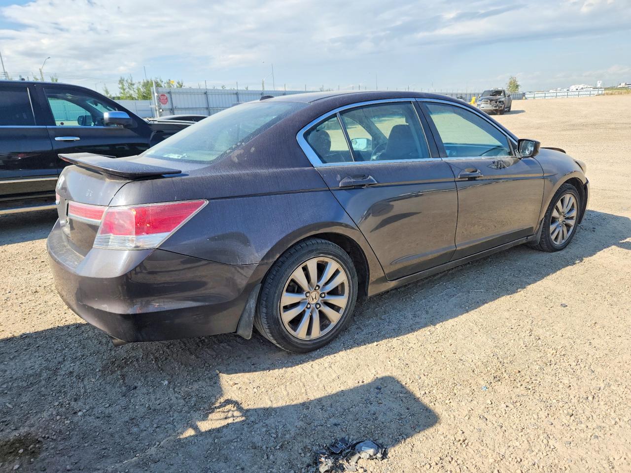 1HGCP2F83BA804342 · 2011 HONDA ACCORD · 3/12