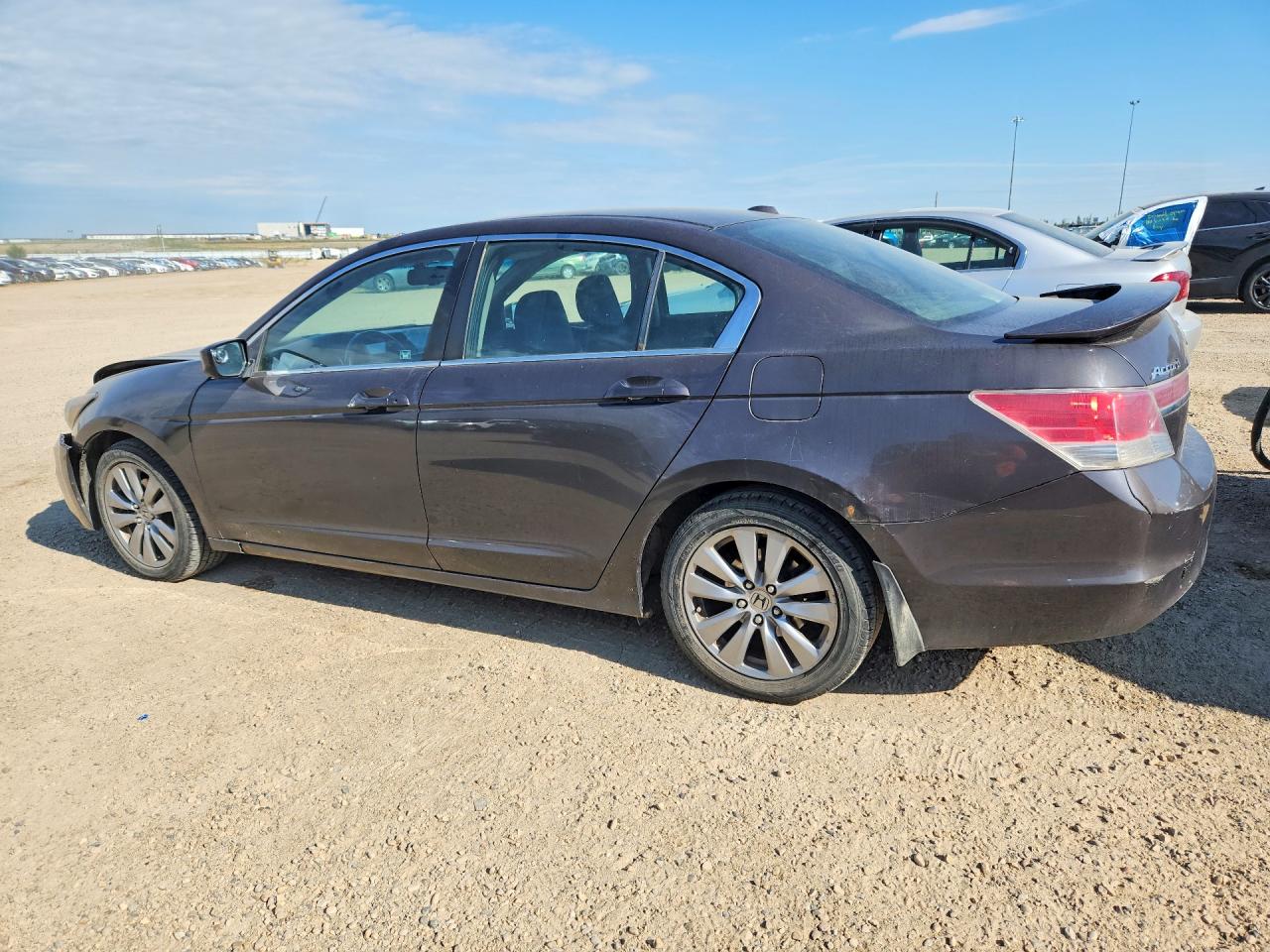 1HGCP2F83BA804342 · 2011 HONDA ACCORD · 2/12