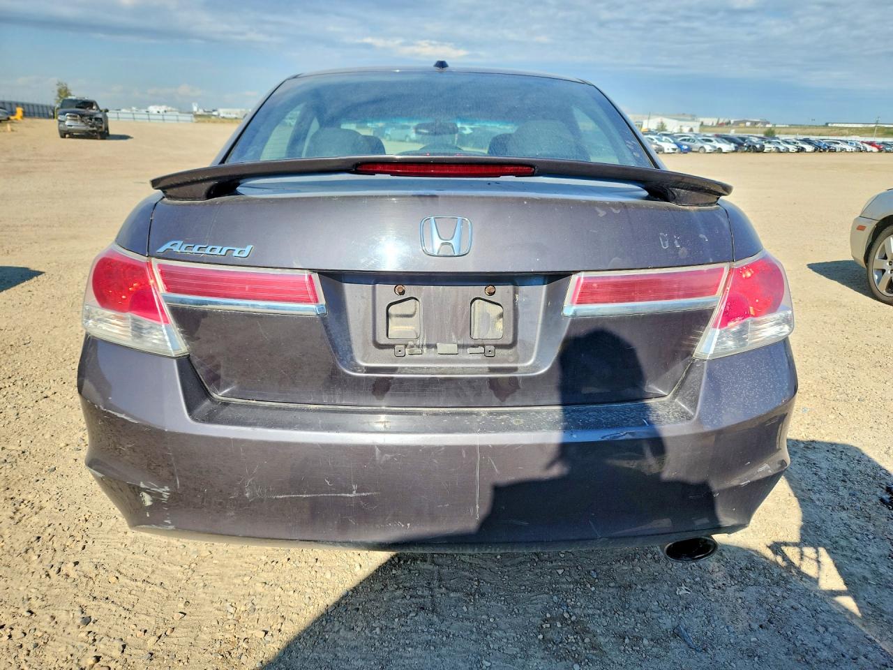 1HGCP2F83BA804342 · 2011 HONDA ACCORD · 6/12