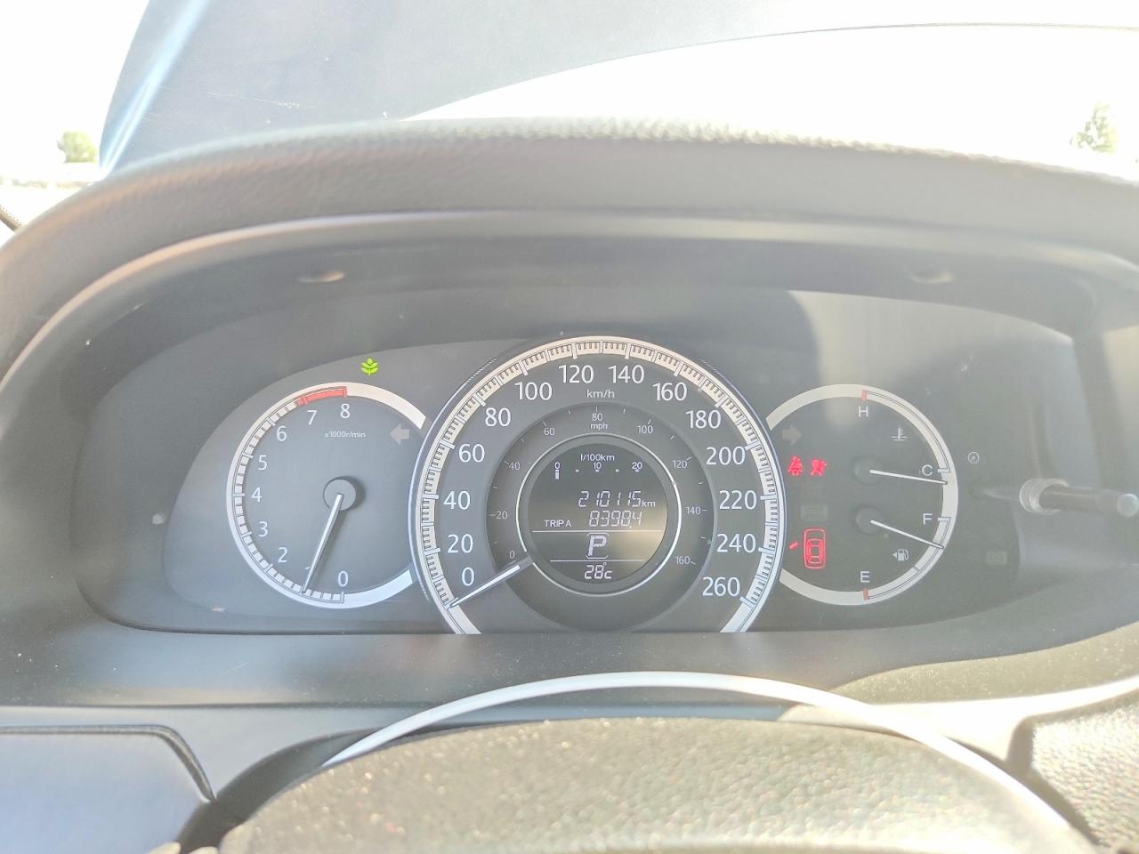 1HGCR2F82FA802792 · 2015 HONDA ACCORD · 9/12