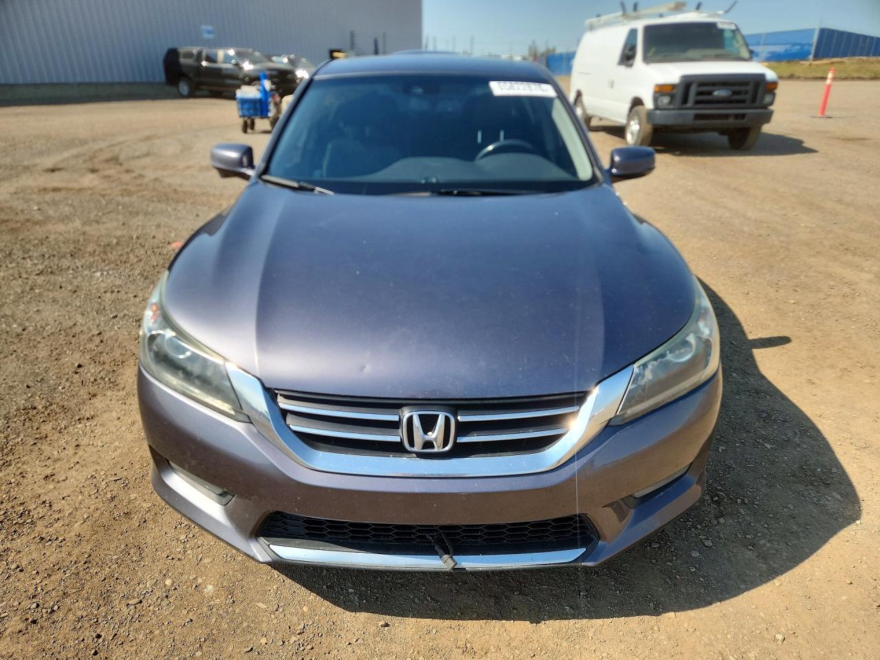 1HGCR2F82FA802792 · 2015 HONDA ACCORD · 5/12