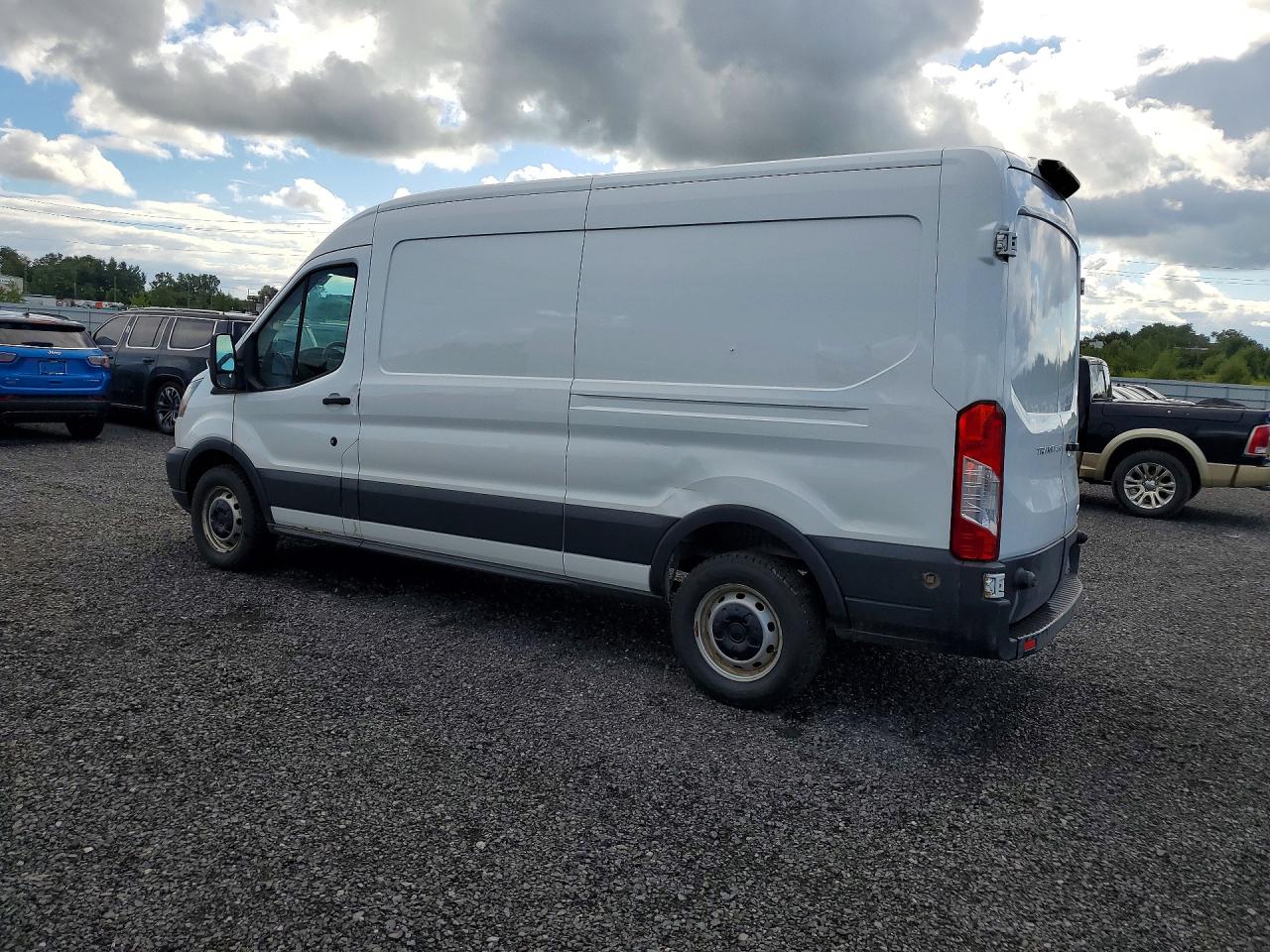 1FTYR2CM8JKB39169 · 2018 FORD TRANSIT · 2/14