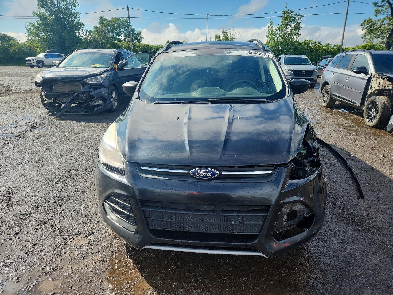 1FMCU9G91FUC46868 · 2015 FORD ESCAPE · 5/13
