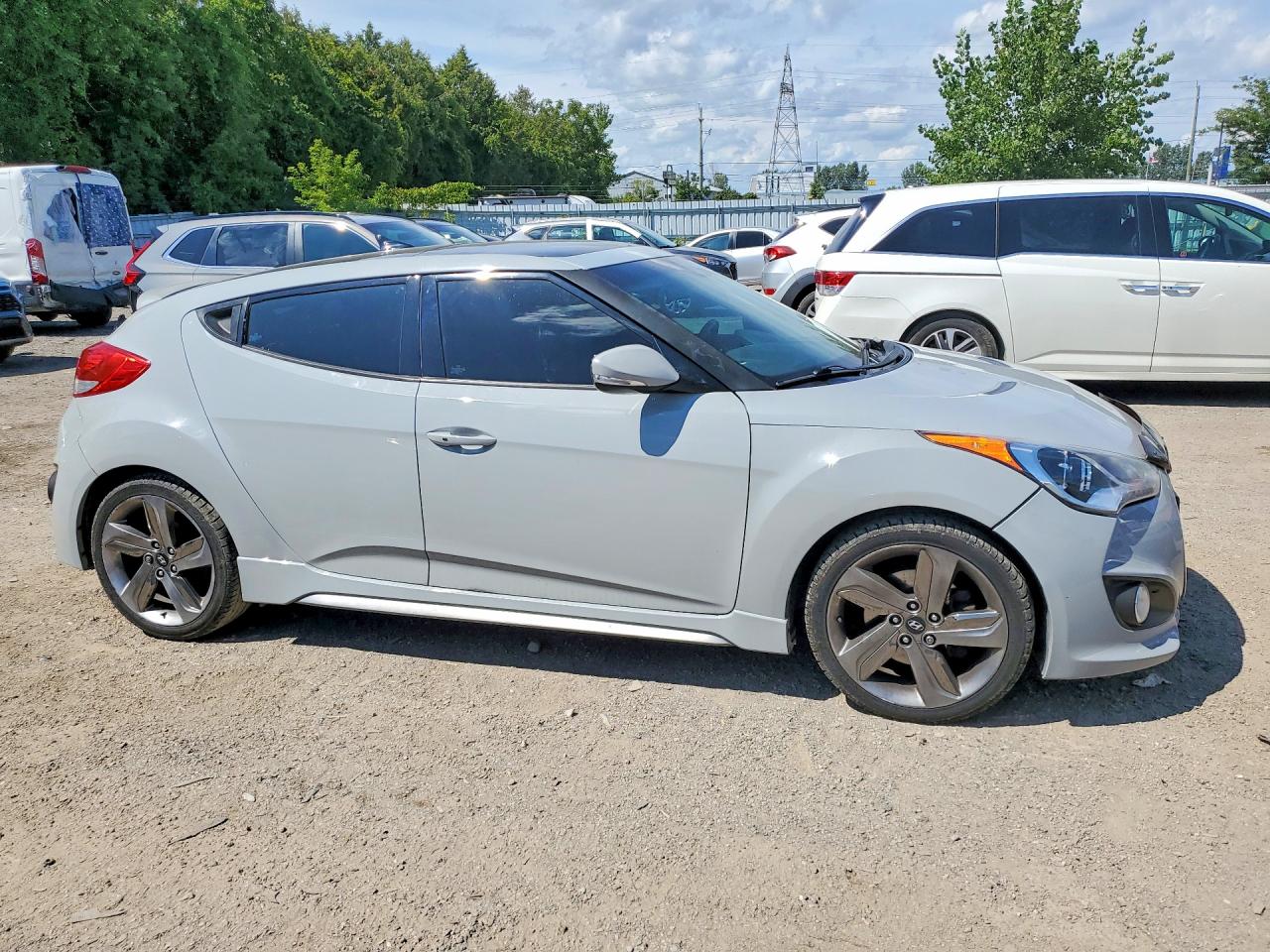 KMHTC6AE4DU174472 · 2013 HYUNDAI VELOSTER · 4/12