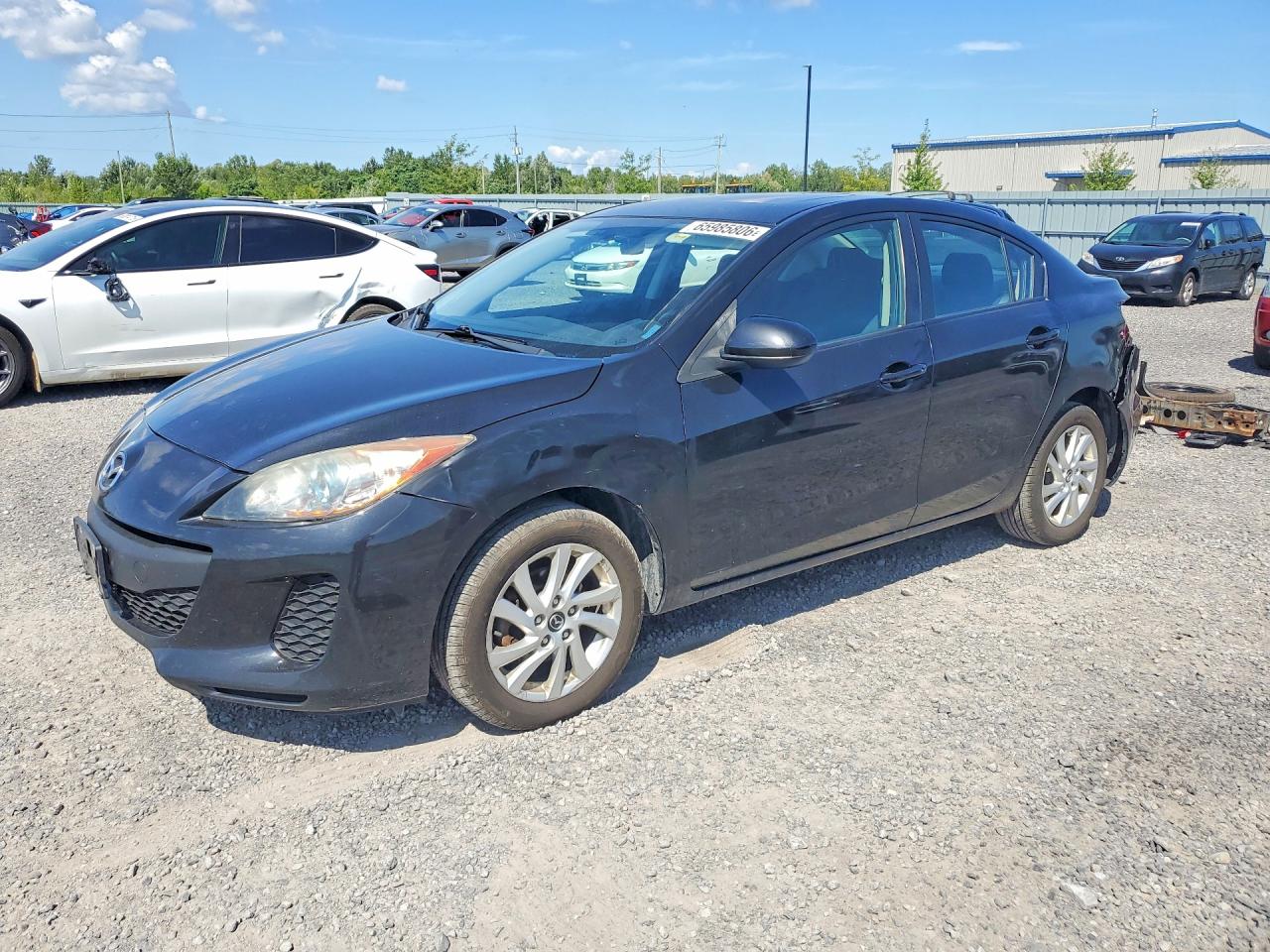 2013 MAZDA 3