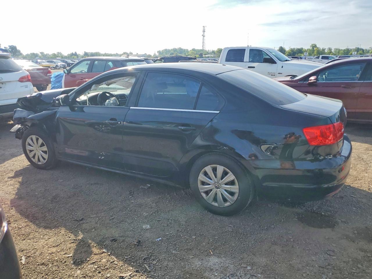3VWDL7AJ6EM225002 · 2014 VOLKSWAGEN JETTA · 2/13