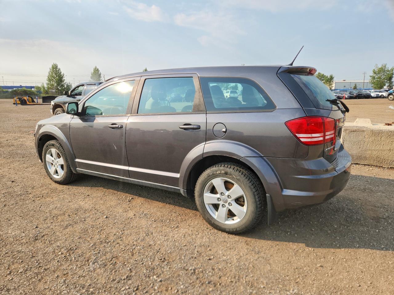 3C4PDCAB7FT509566 · 2015 DODGE JOURNEY · 2/13