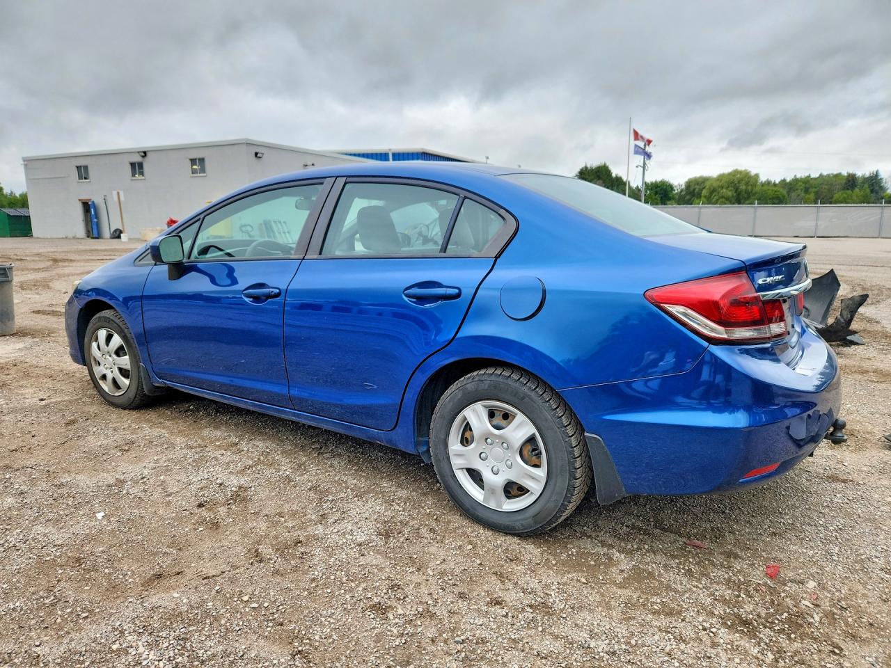 2HGFB2F40FH005926 · 2015 HONDA CIVIC · 2/12