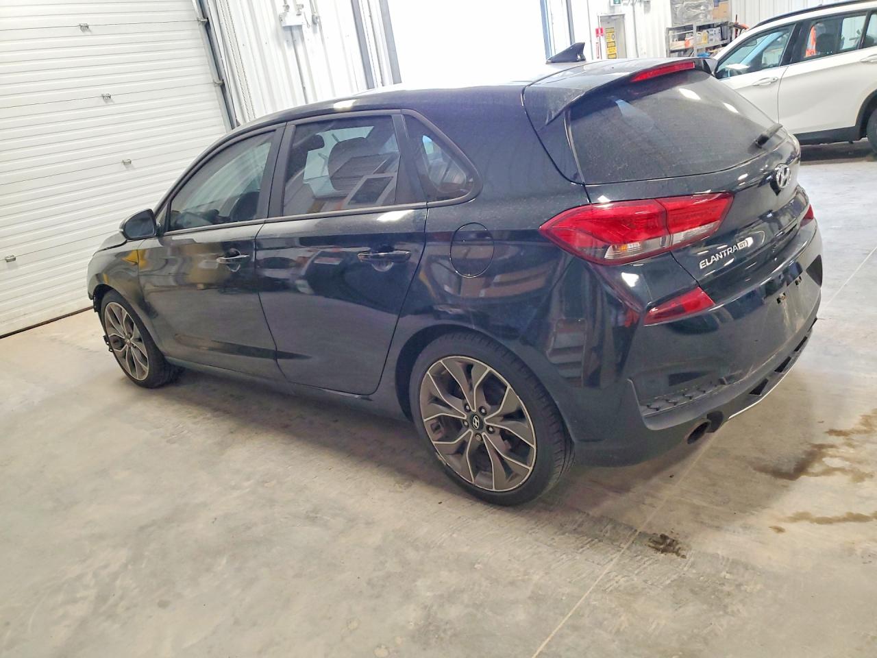 KMHH55LC6KU089328 · 2019 HYUNDAI ELANTRA GT · 2/13