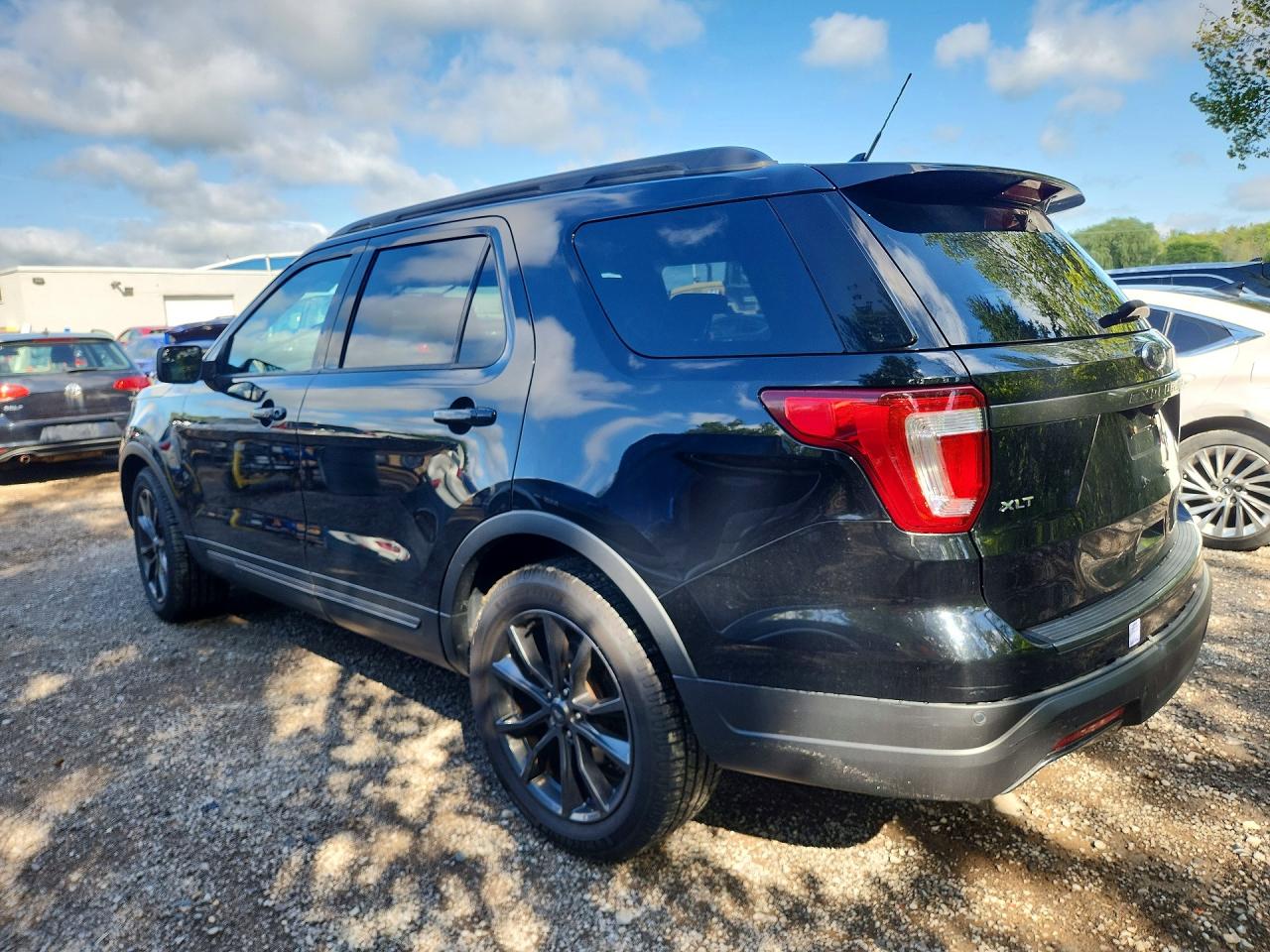 1FM5K7D82JGB95595 · 2018 FORD EXPLORER · 2/13