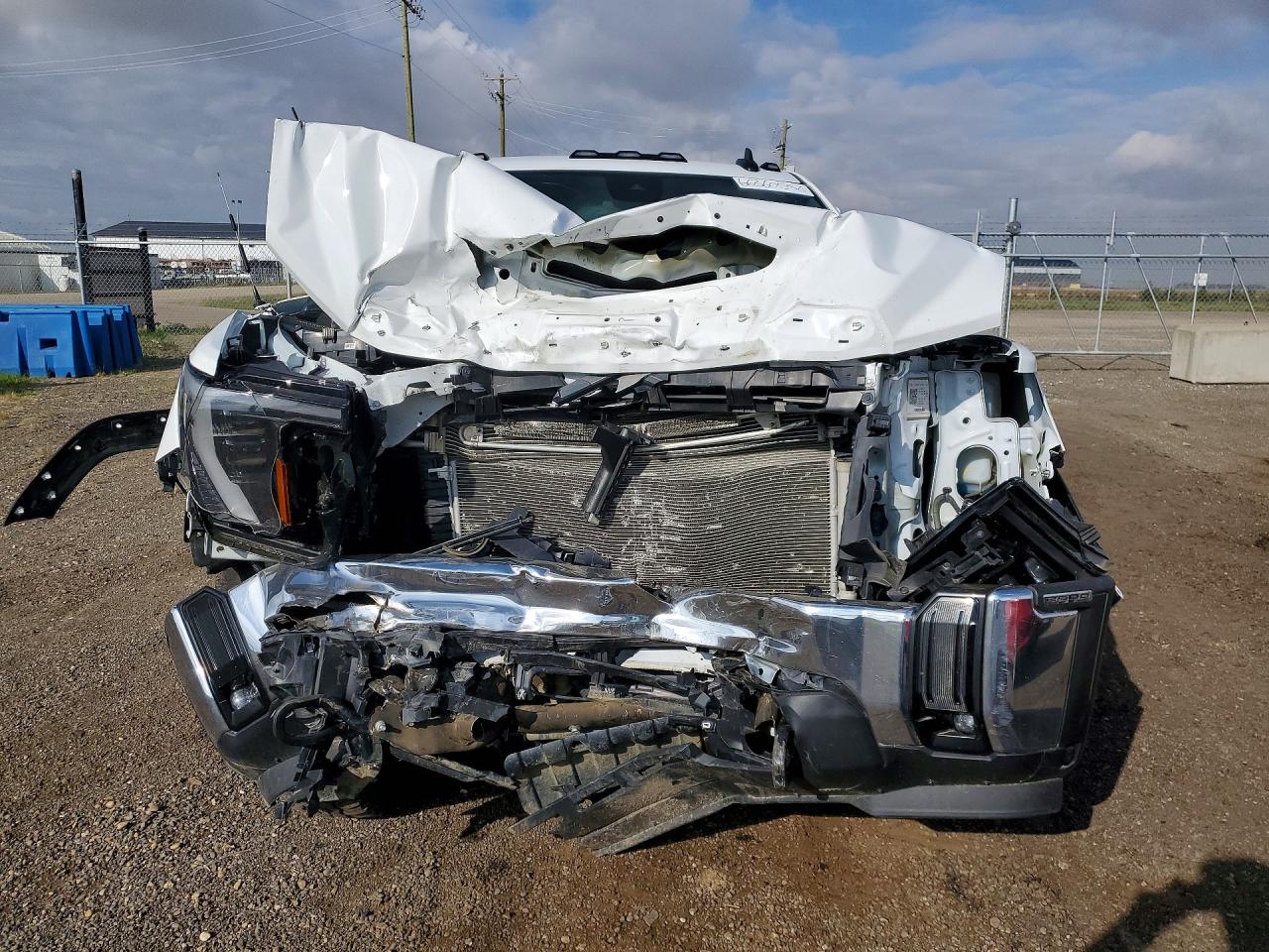 1GT49ME79RF304247 · 2024 GMC SIERRA · 5/12