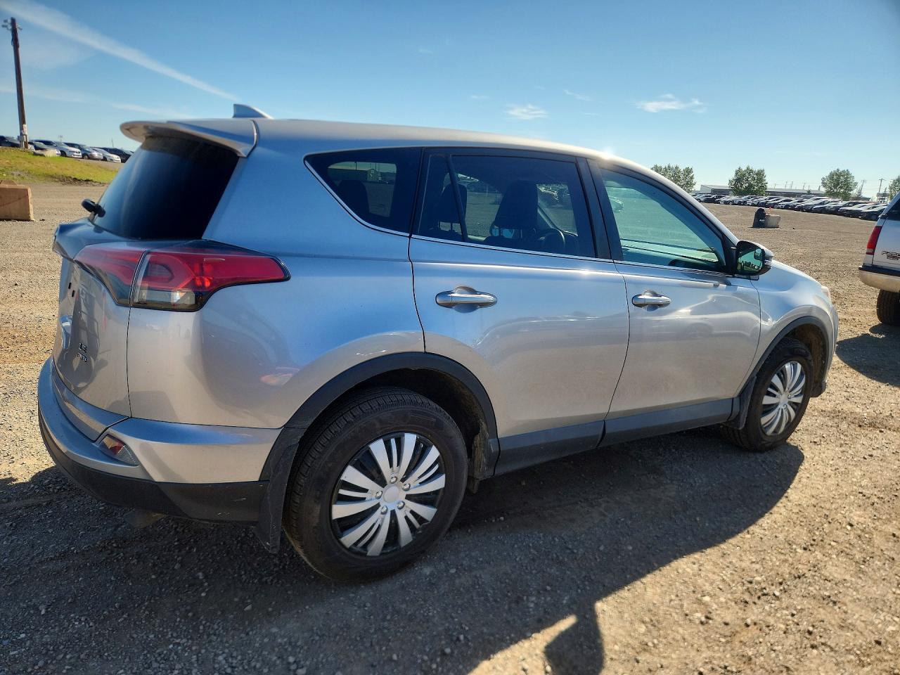 2T3BFREV8GW489897 · 2016 TOYOTA RAV4 · 3/13