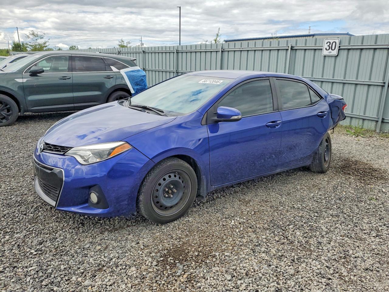 2016 TOYOTA COROLLA