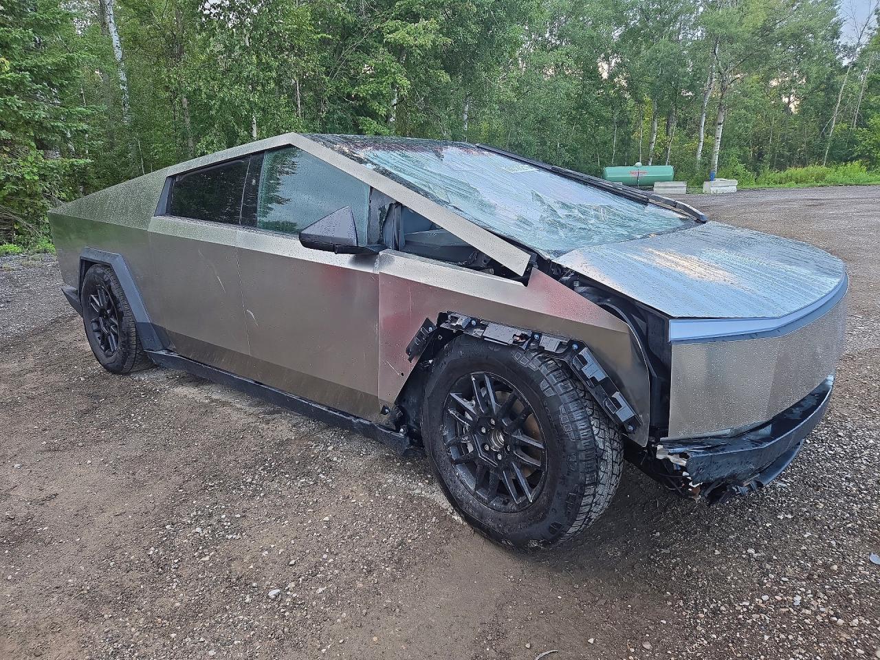 7G2CEHEE8SA065579 · 2025 TESLA CYBERTRUCK · 4/12