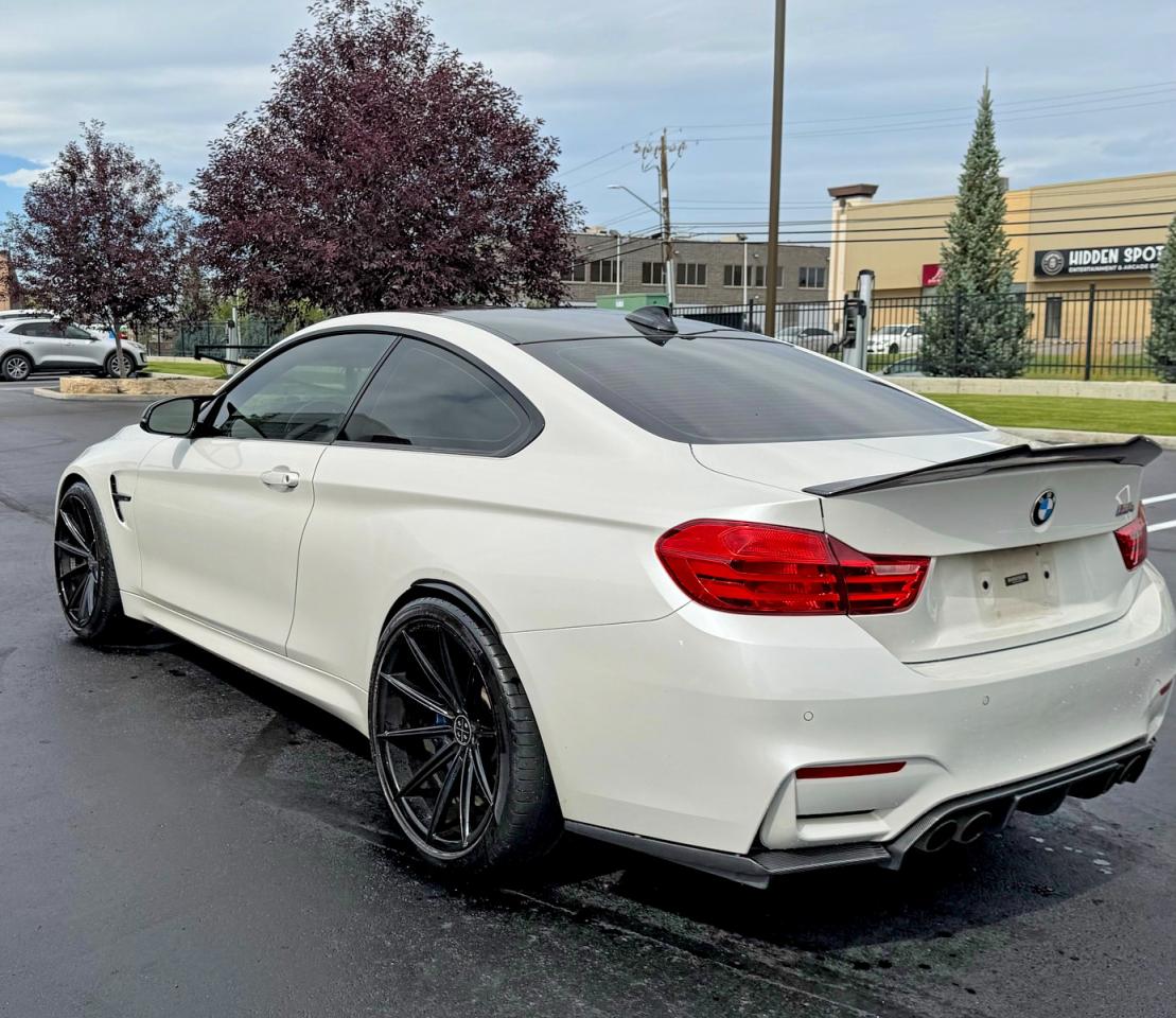 WBS3R9C51FK334378 · 2015 BMW M4 · 3/13