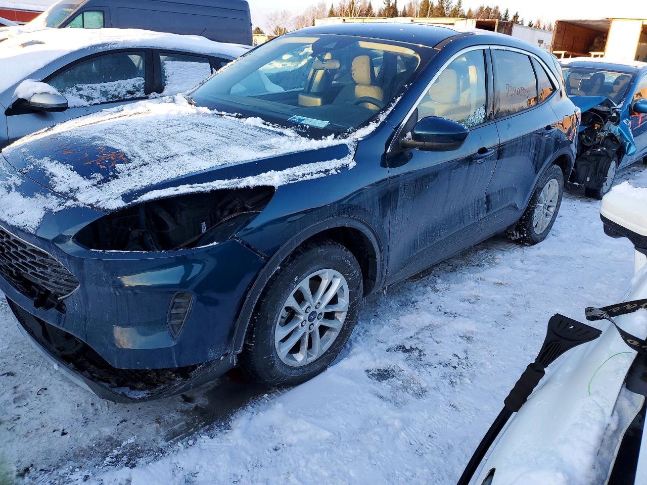 1FMCU9G61LUB76631 · 2020 FORD ESCAPE