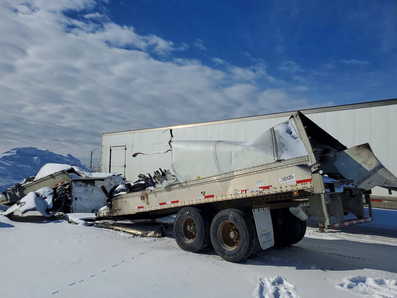 1JJV532DXBL512933 · 2011 WABASH TRAILER