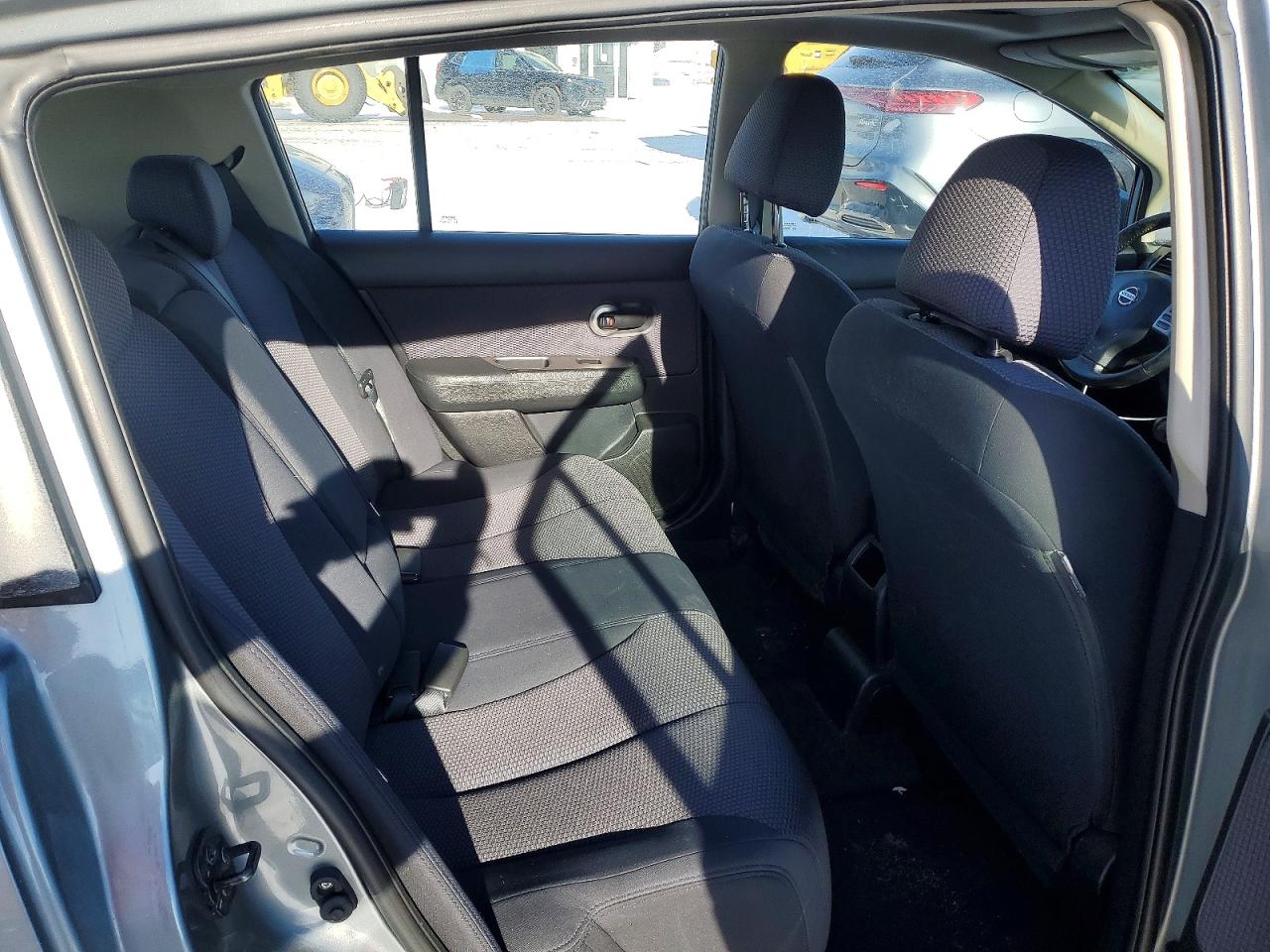 3N1BC13E08L388927 · 2008 NISSAN VERSA · 10/12