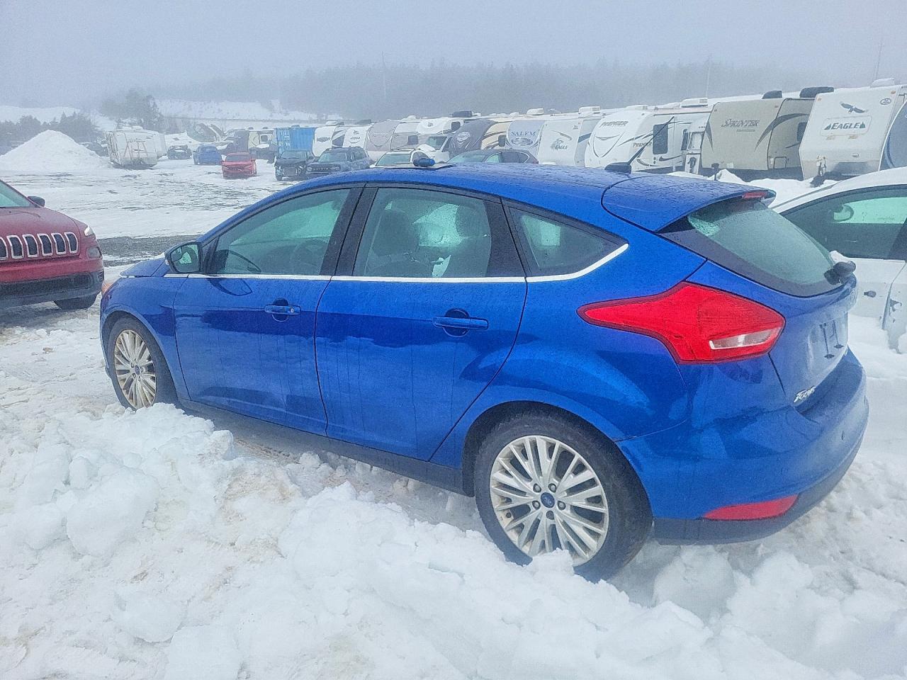 1FADP3N22JL296377 · 2018 FORD FOCUS · 2/12
