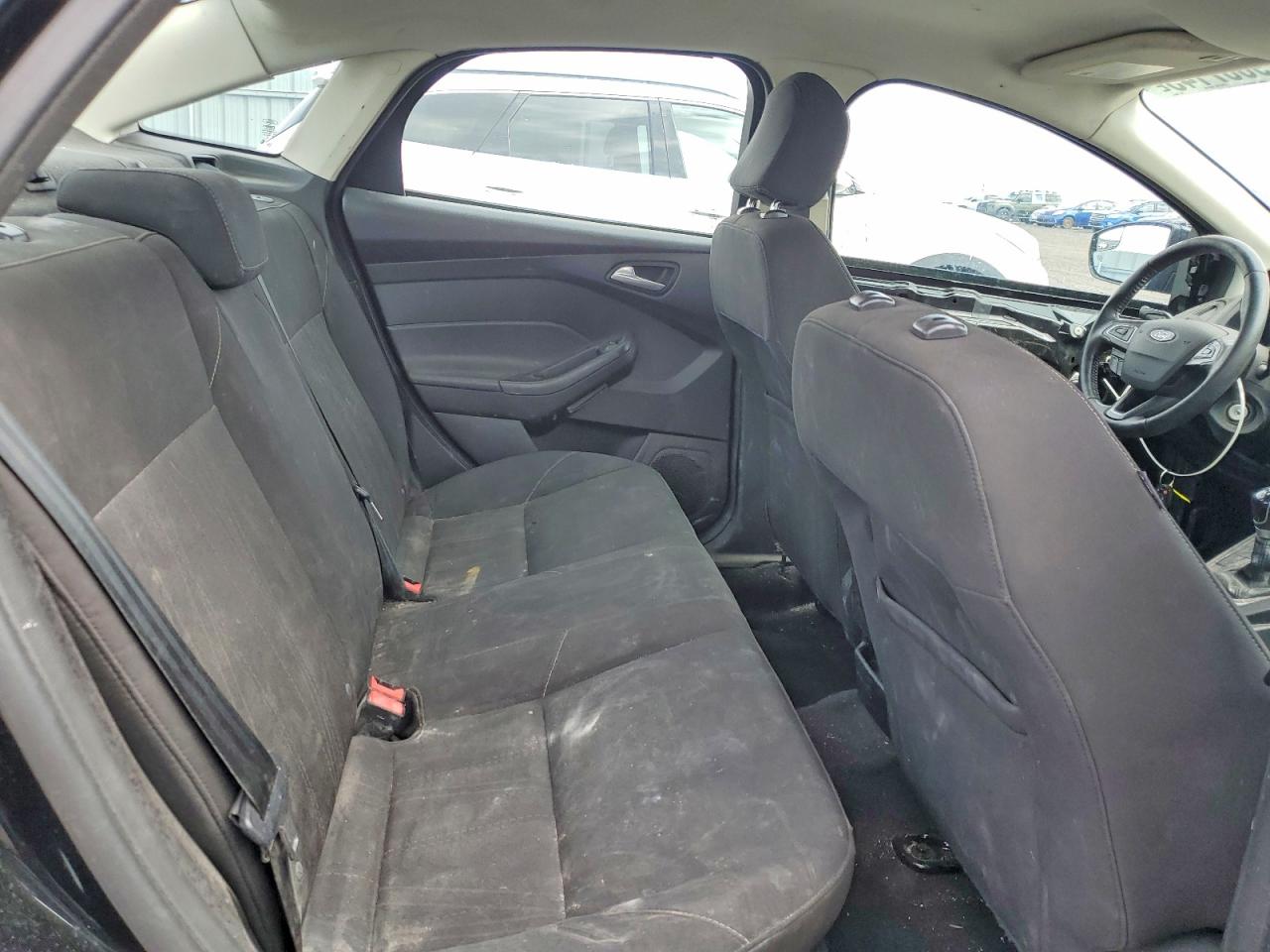 1FADP3F29FL296883 · 2015 FORD FOCUS · 10/13