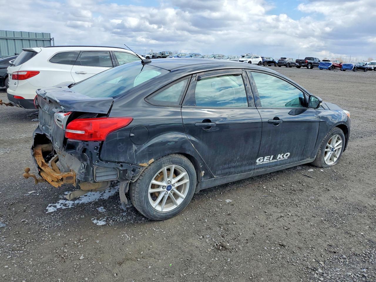 1FADP3F29FL296883 · 2015 FORD FOCUS · 3/13
