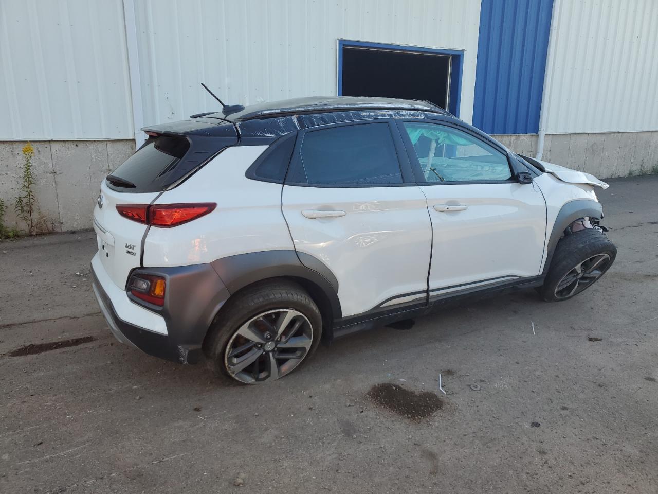 KM8K3CA56JU140099 · 2018 HYUNDAI KONA · 3/13