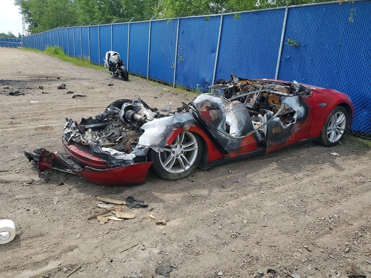5YJSA1H17EFP51341 · 2014 TESLA MODEL S · 3/11